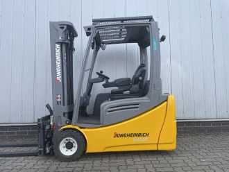 Használt targonca JUNGHEINRICH EFG 220 | Batterie 80% ELEKTRO DREIRADFRONTSTAPLER (13074258)